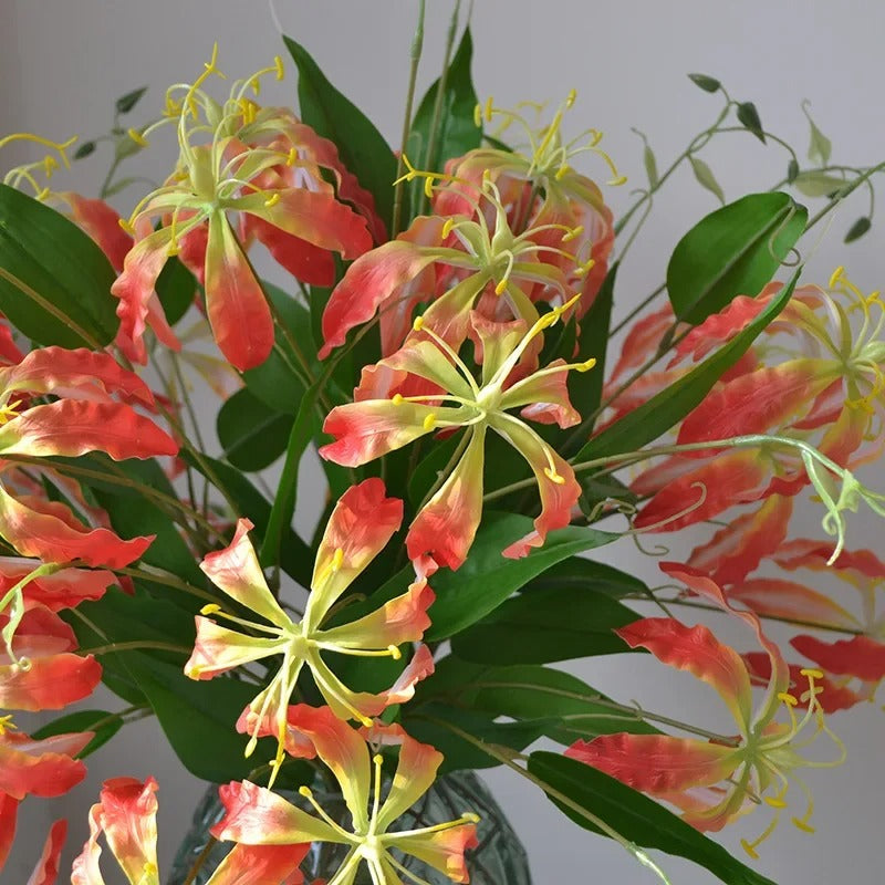 Lys Grimpant Artificiel Orange en Bouquet
